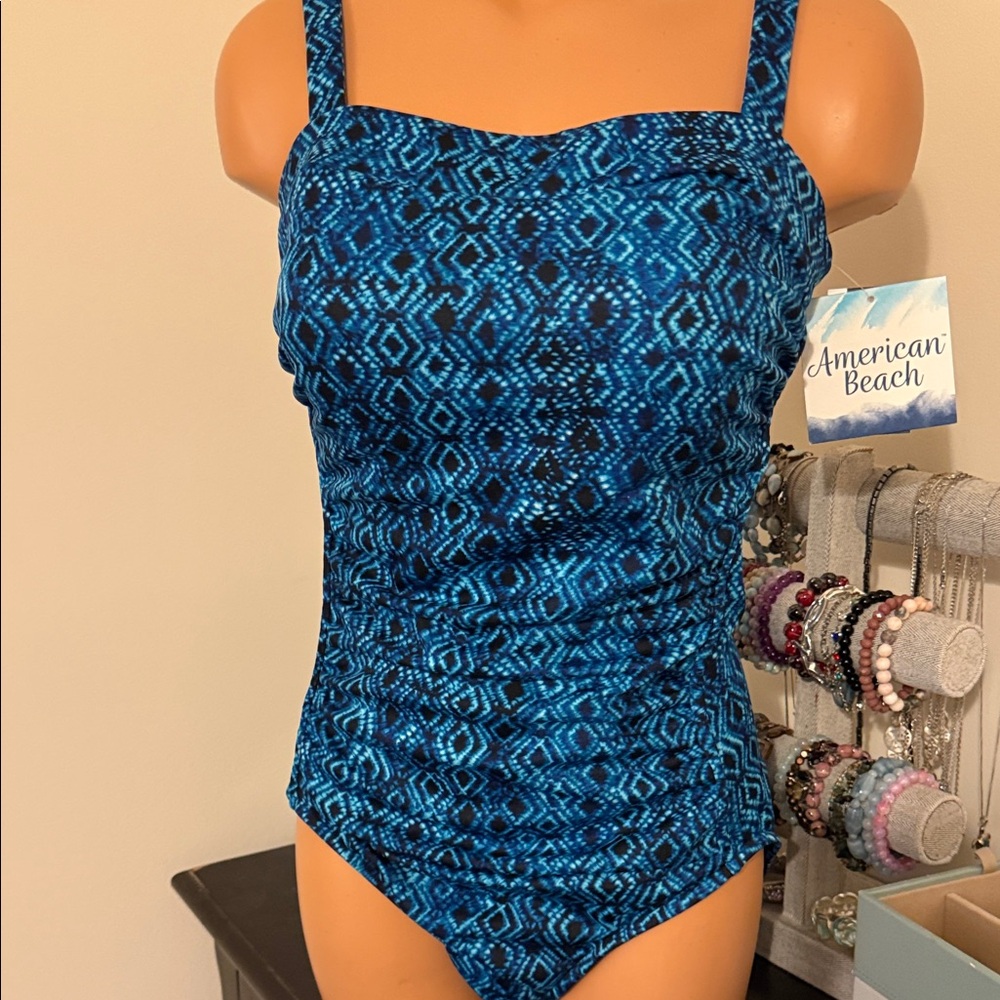 American Beach Sz 10 (Medium) Blue Geometric One Piece NWT Thinning Fully Lined